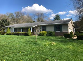 15 Doe Dr, Port Matilda, PA 16870