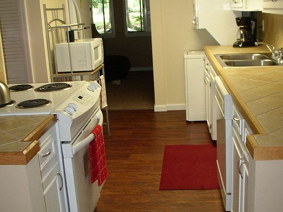 Kitchen, Appl & Pantrys