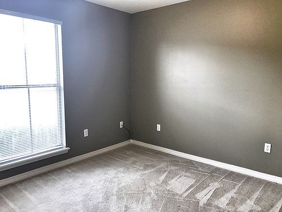 4th image of 13704 Churchwood Dr