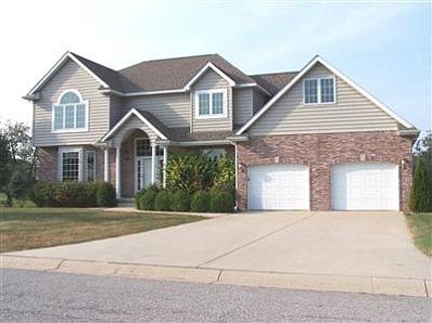 1st image of 1405 E Grass Creek Ct