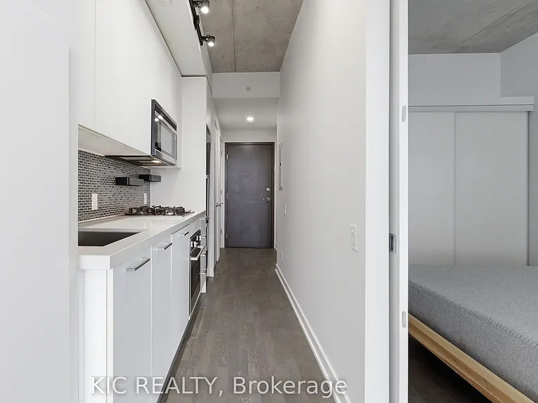 60 Haslett Ave #408 — Photo 6