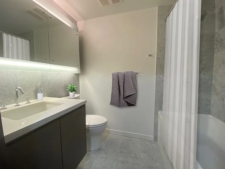 68 Smithe St #1701 — Photo 13