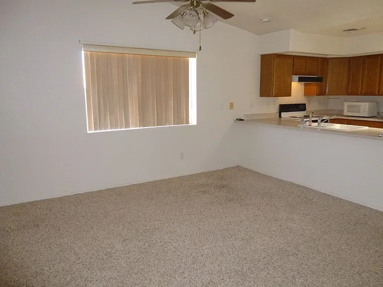 1321 Vaquero Dr — Photo 4