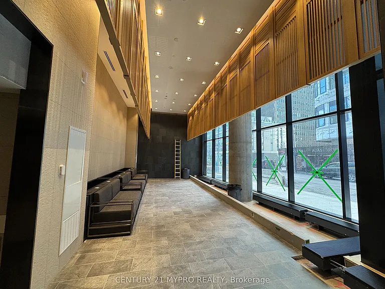 89 Church St #1010 — Photo 17