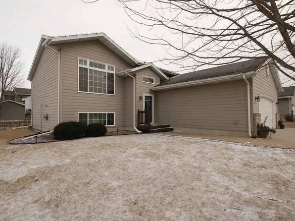 3601 Jackson Ave, Spirit Lake, IA 51360