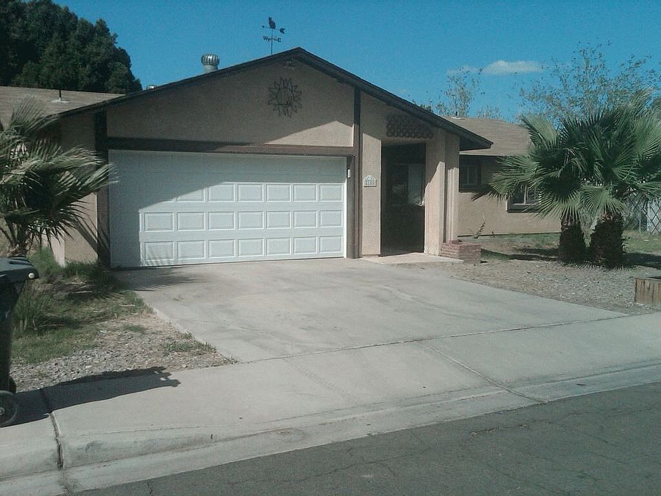 2nd image of 2108 S Citrus Loop