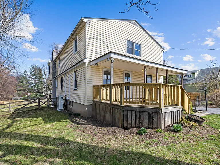 9432 Lyons Mill Rd — Photo 18