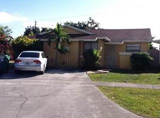 19763 SW 123rd Ave, Miami, FL 33177