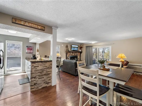 187 Moongate Dr, Osage Beach, MO 65065