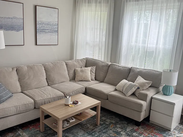 2439 S Howell Ave — Photo 1