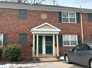 9043 Wrenwood Ln, Saint Louis, MO