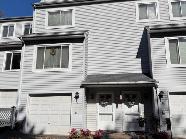 69 Northwest Drive #5, Plainville, CT 06062