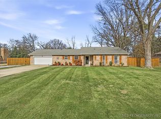 12663 E 128th St S, Broken Arrow, OK 74011