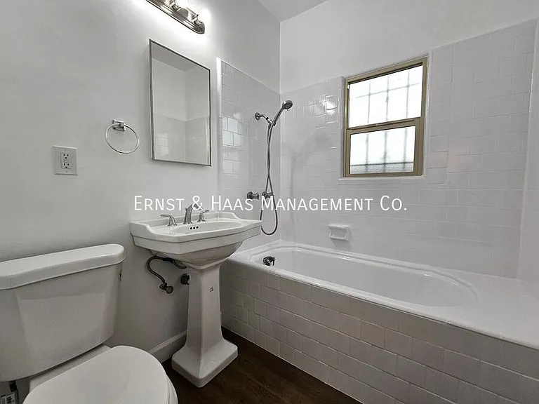 33 Orange Ave #2 — Photo 9