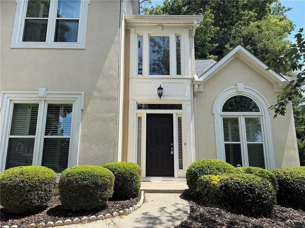 Building Photo - 4041 Vinings Mill Ct SE