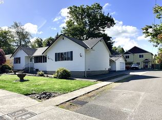 1020 SE 9th St, Gresham, OR 97080