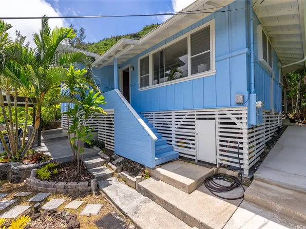 3017 Lanikaula St, Honolulu, HI 96822