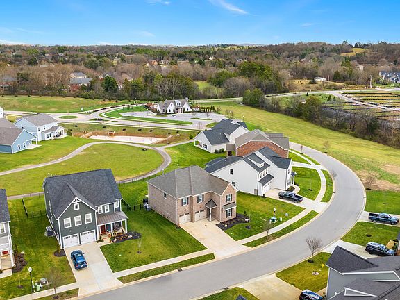 5th image of 12746 Baltica Ln