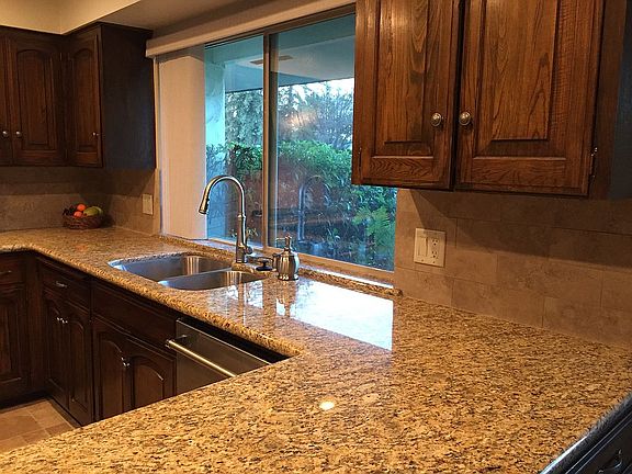 Granite Kitchen Counters
