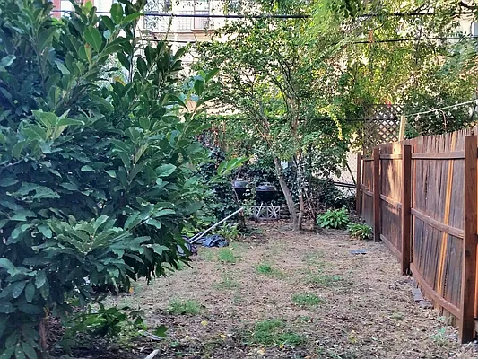 Rented by Roth Realty Management LLC | media 30