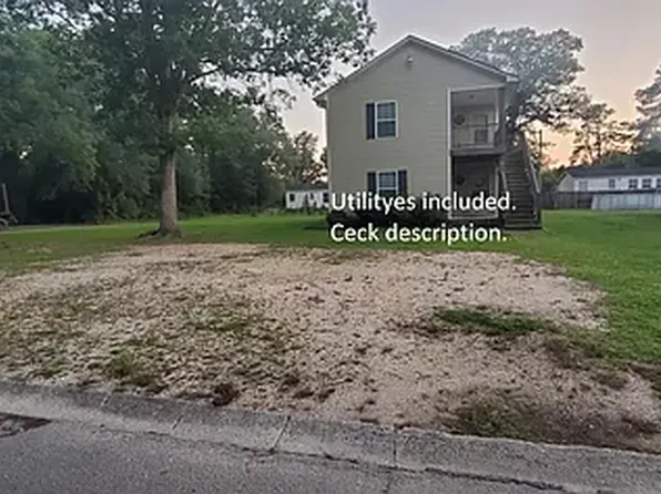 710 S Orange St, Wallace, NC 28466