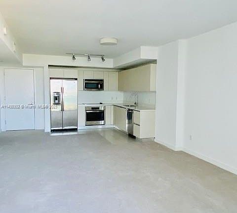 5th image of 4250 Biscayne Blvd APT 1507