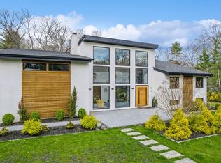 10 Salter Dr, Montville, NJ 07045