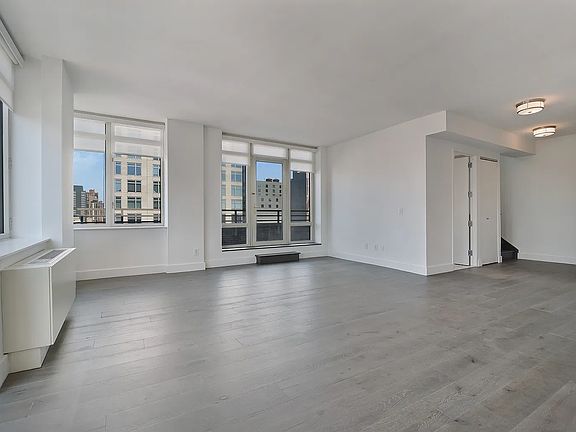 2nd image of 400 E 66th St #Phb