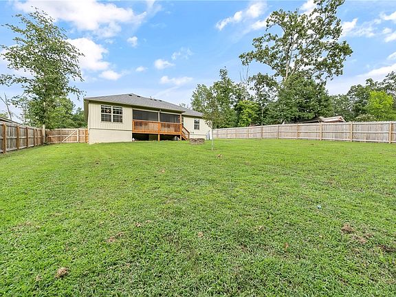 3rd image of 6 Elvanfoot Ln