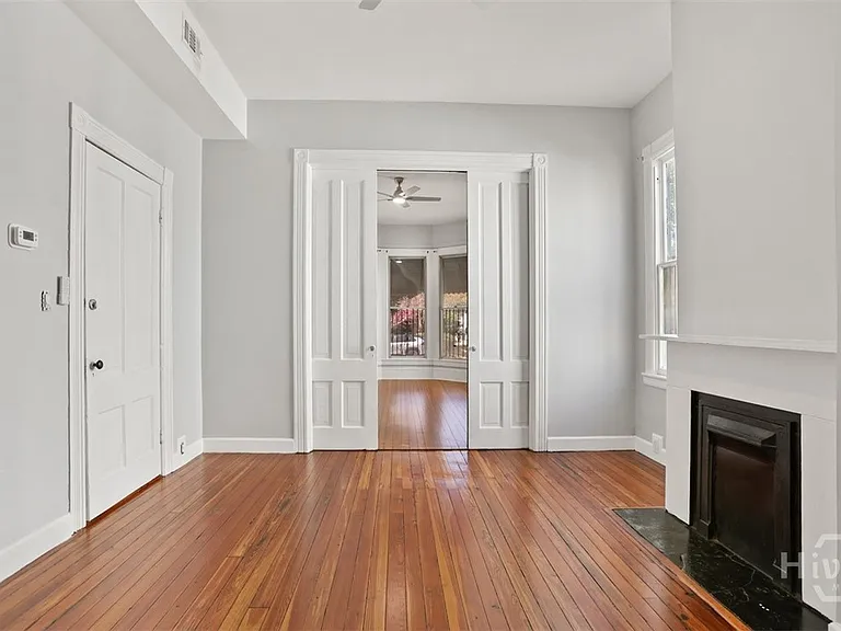 1112 Barnard St #A — Photo 12