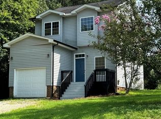 7640 Katherine Dr, Denver, NC 28037