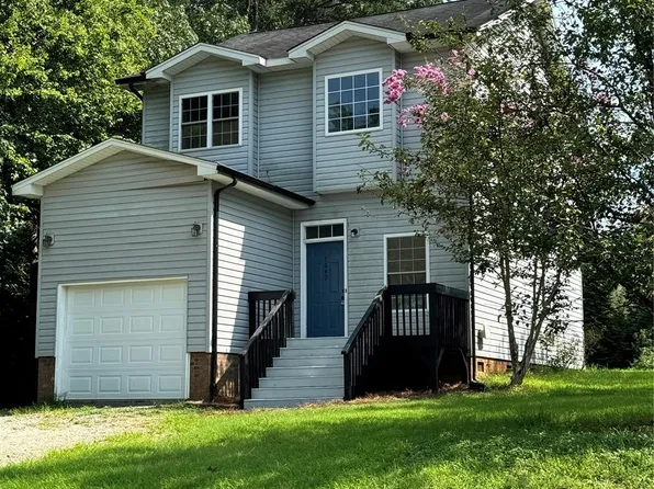 7640 Katherine Dr, Denver, NC 28037