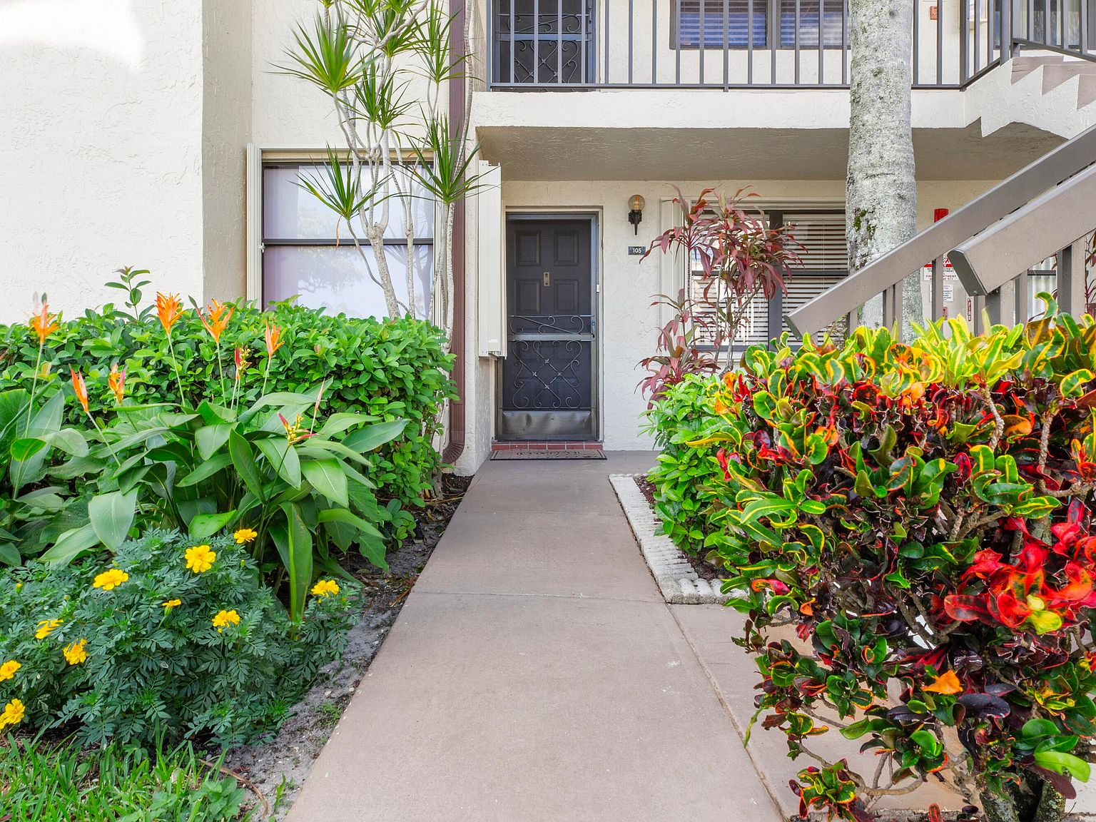 7698 Tahiti Lane #105