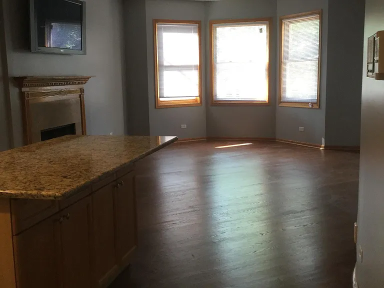 1712 W Pierce Ave #1 — Photo 8