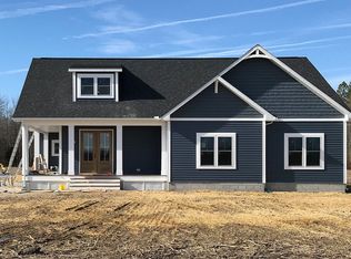 719 Gravesend Rd, Smyrna, DE 19977