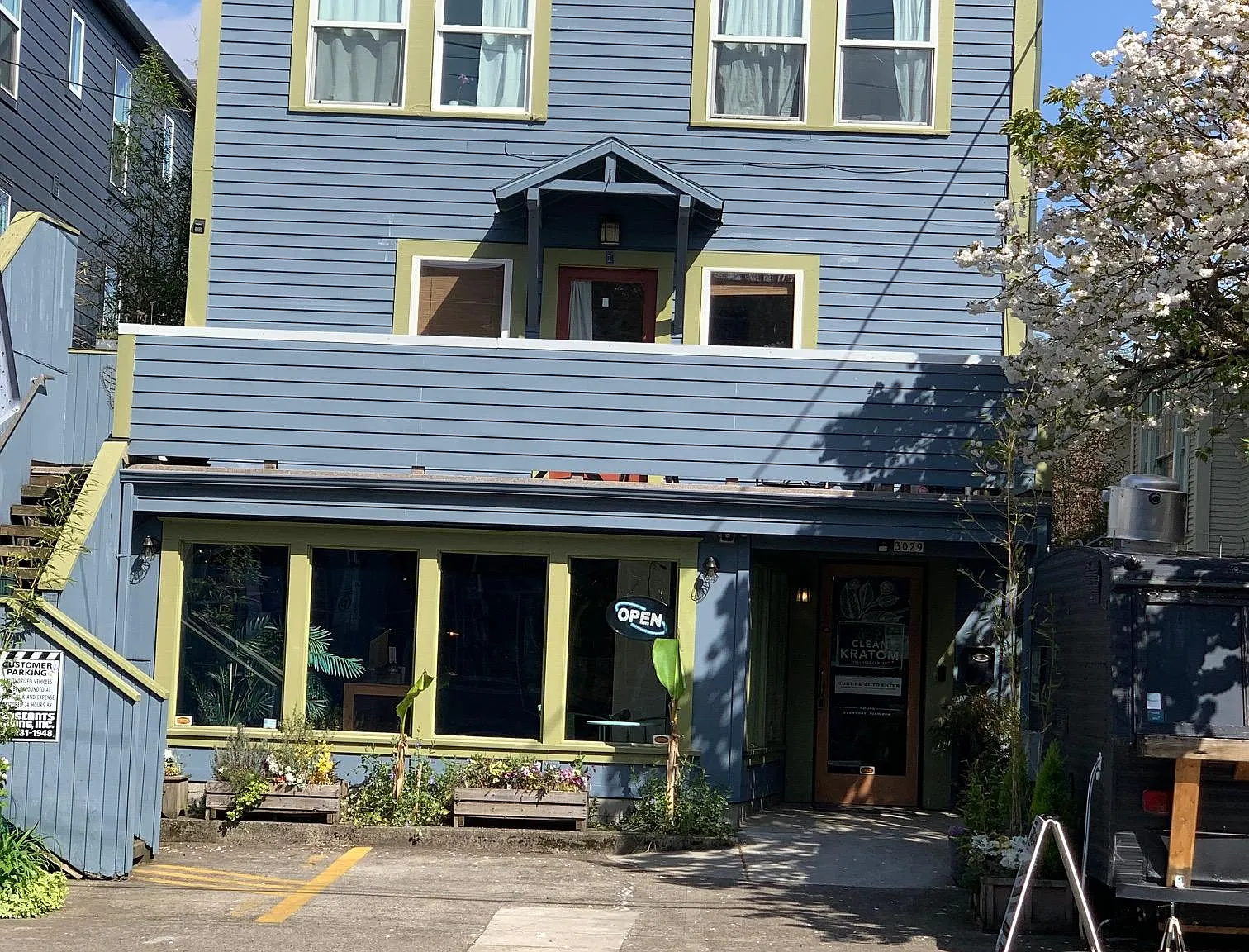 3029 SE Division St — Photo 1