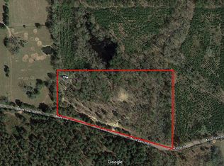 5884 Mule Deer Rd, Gilmer, TX 75644