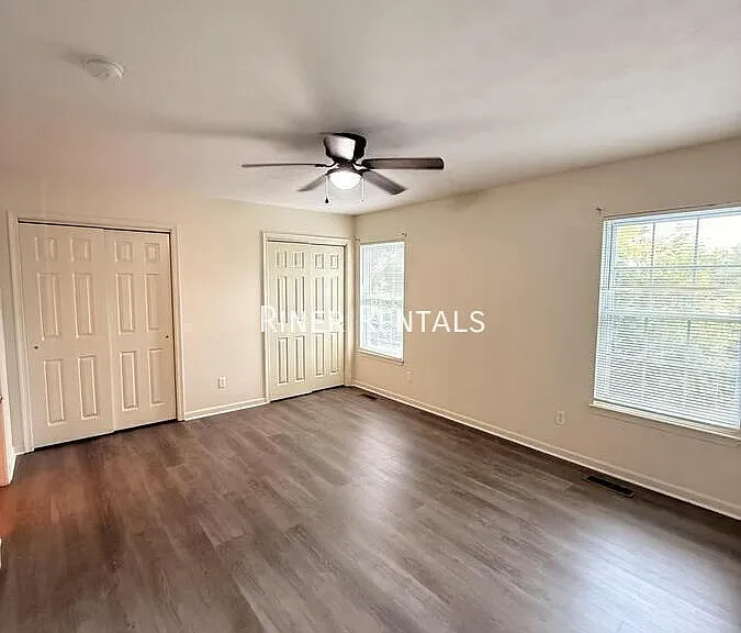 2412 Millwood Loop — Photo 10