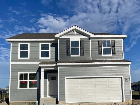 10461 Privet Dr, Crown Point, IN 46307