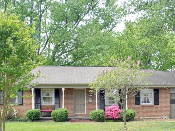5114 Craun Ln, Roanoke, VA 24019