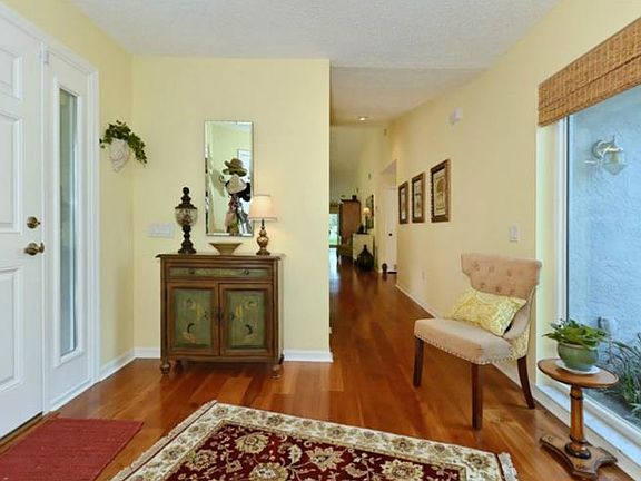 4th image of 7730 Palm Aire Ln
