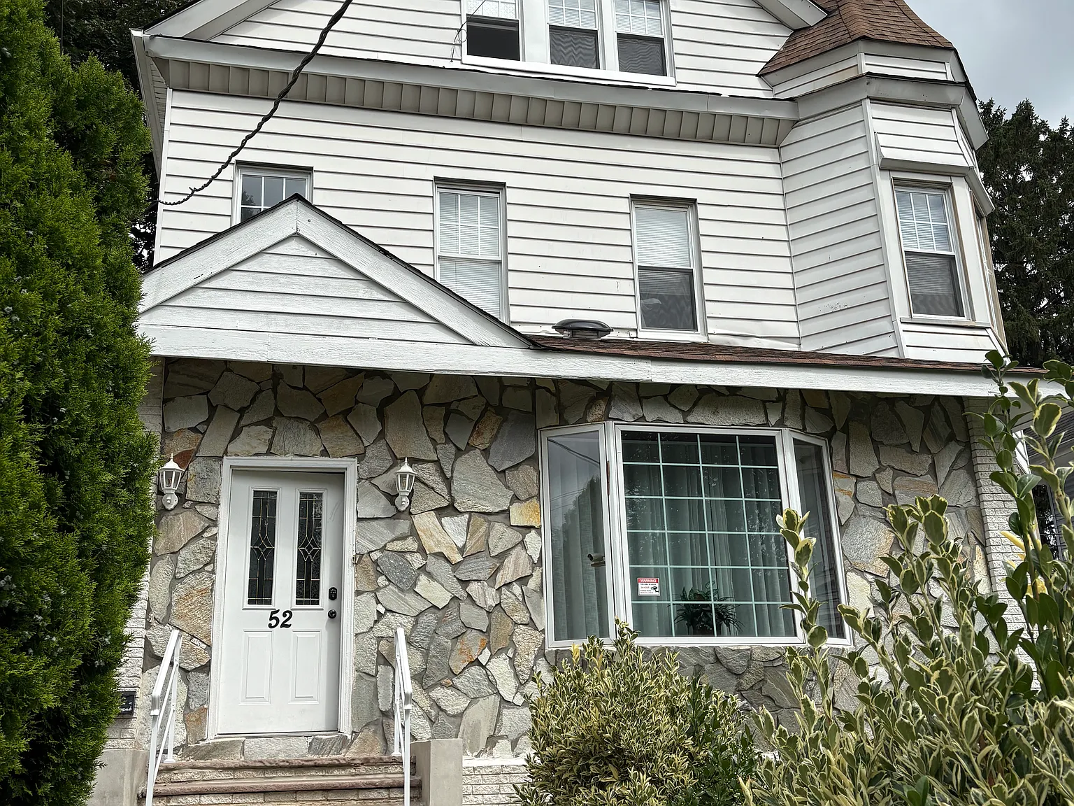 3 bed, $2,600 — Photo 1