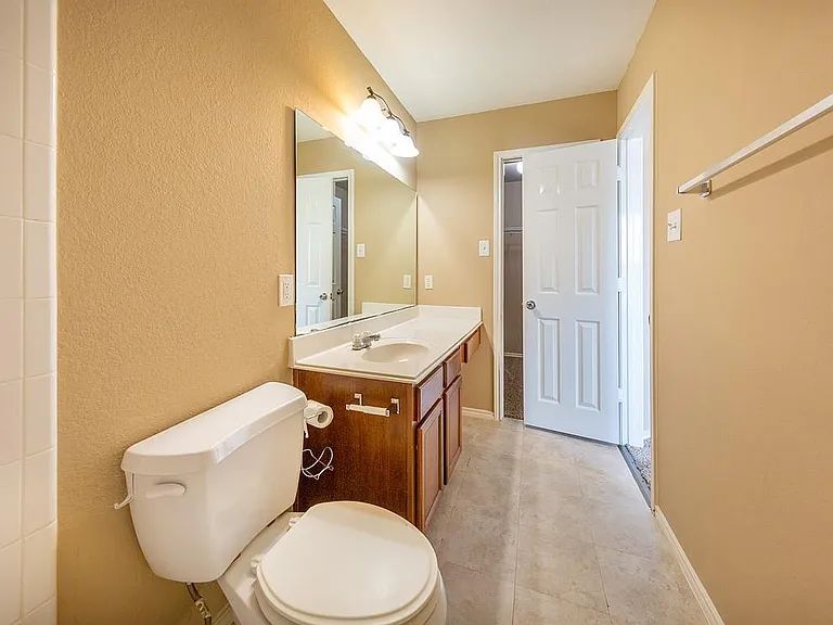 3603 Avalon Castle Dr — Photo 27