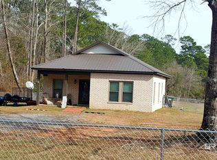 10246 Coleman Ln, Elberta, AL 36530