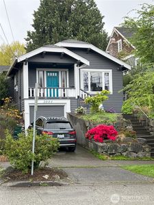2005 E McGraw Street, Seattle, WA, 98112