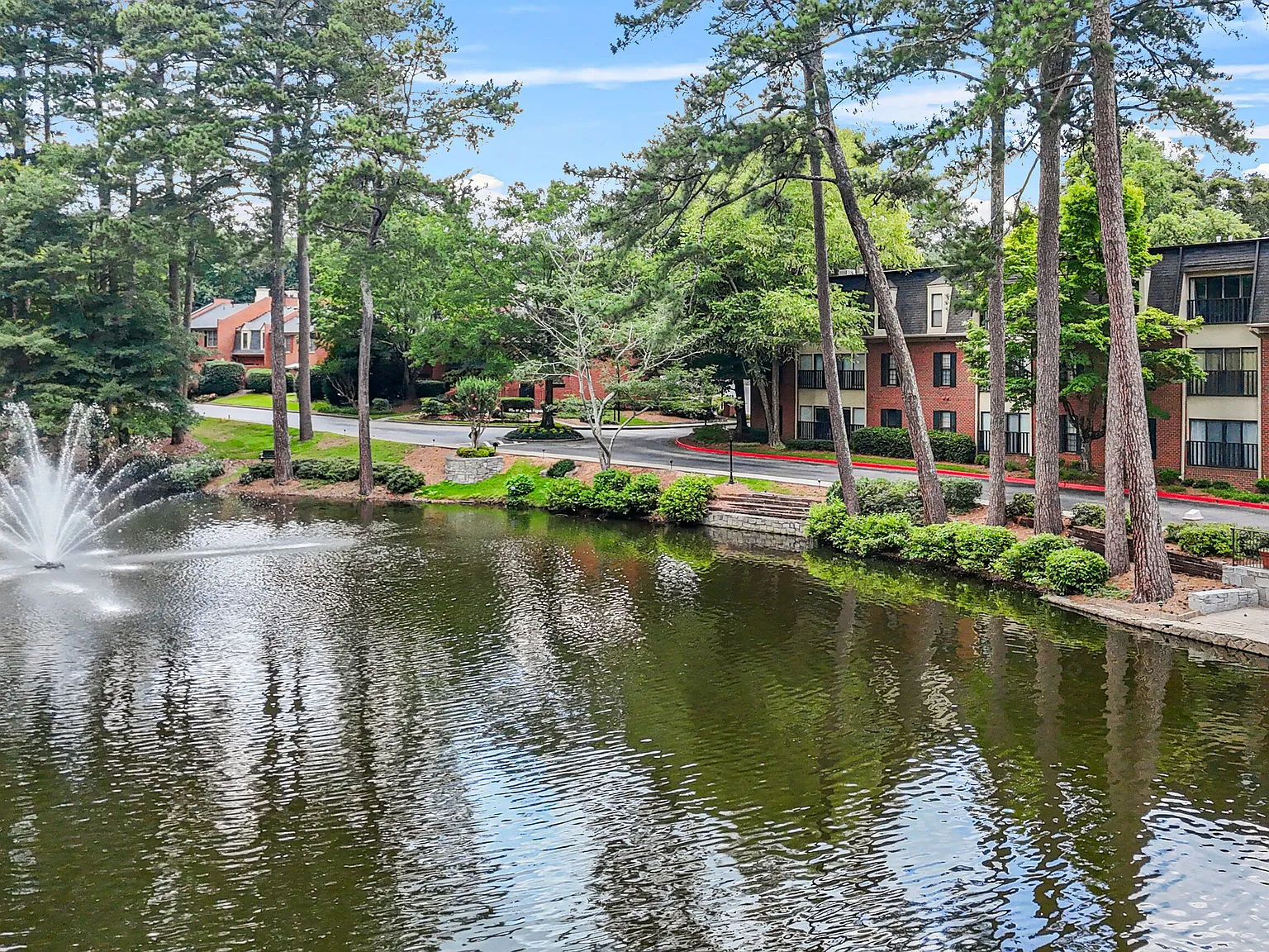 2 bed, 2.0 bath, 1224 sqft, $2,200 — Photo 1
