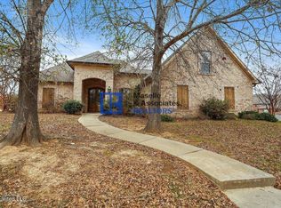 206 Copper Creek Dr, Clinton, MS 39056