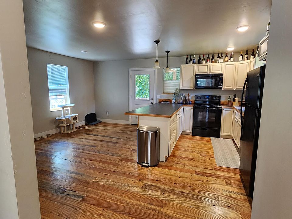 1st image of 2024 39th St