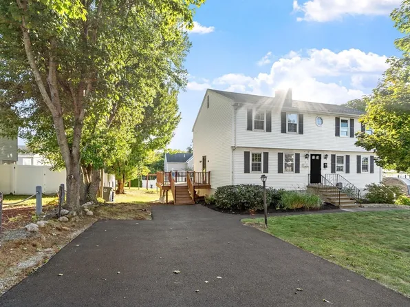 94 Mablin Ave Unit 94, North Andover, MA 01845