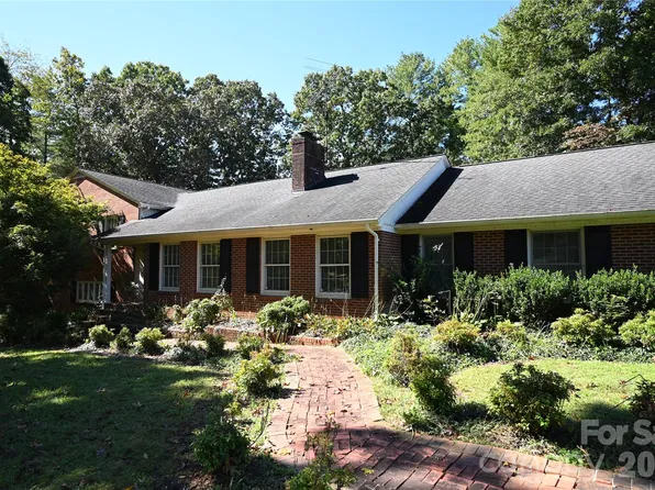 1308 Laurel St NE, Valdese, NC 28690